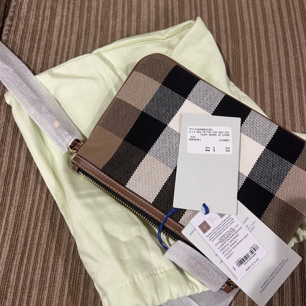 Burberry Checkered Clutch in Tan and Black - Picture 7 of 7
